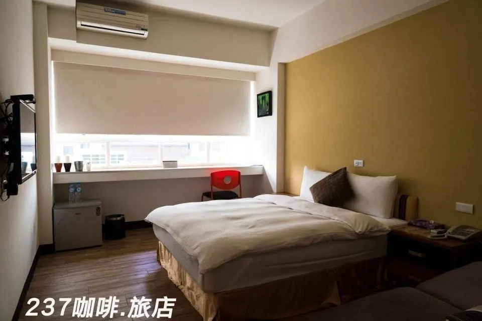 237 Hotel 重機主題旅店 24 - Travel of Rice 小米遊記