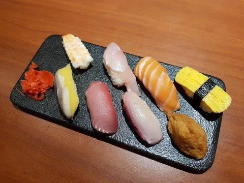 御食町_桃園_03.jpg