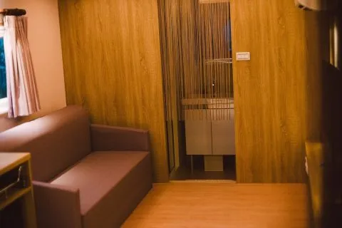 10680_06.jpg