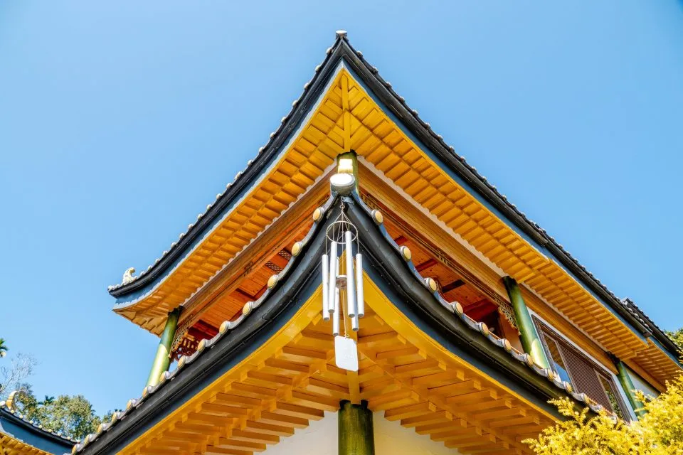 懸吊在雲山別院上的風鈴，別有一番風味。