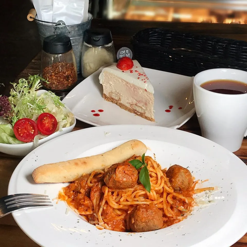Love at First Bite - Bakery Cafe(深盤披薩專賣店) 88 - Travel of Rice 小米遊記 Love at First Bite - Bakery Cafe(深盤披薩專賣店) 88 - Travel of Rice 小米遊記
