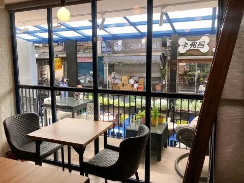 Lazzy Cafe 慵懶咖啡 98 - Travel of Rice 小米遊記 Lazzy Cafe 慵懶咖啡 98 - Travel of Rice 小米遊記
